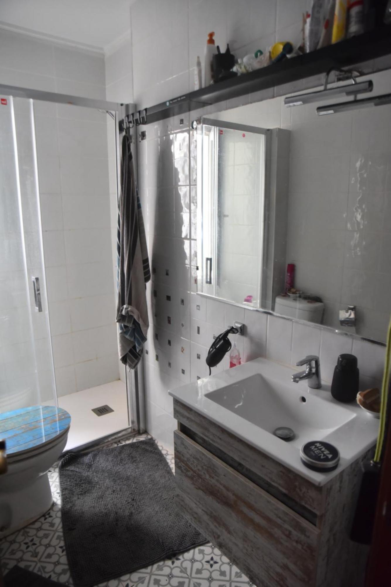 Grosses Modernes Zimmer "Silber" Fuer 2 Personen Und Katzenliebhaber Valencia Eksteriør billede